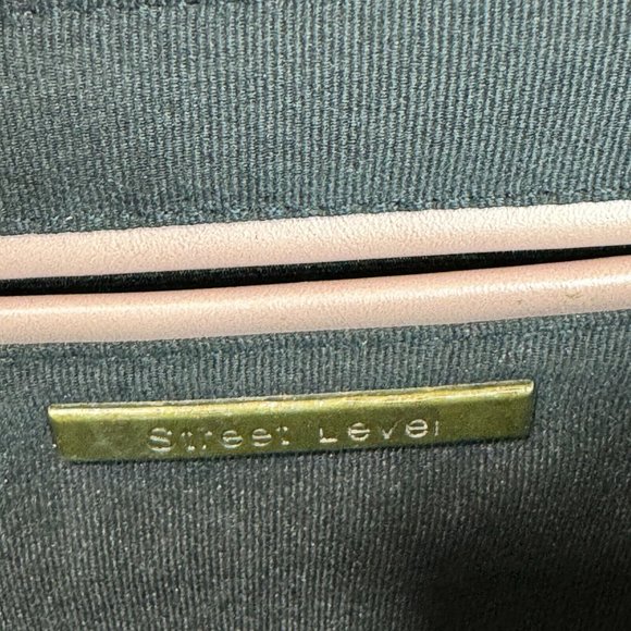 Vintage Street Level Ladies Handbag/Clutch Bag 9x12 - Classic Fashion Accessory - Picture 10 of 13